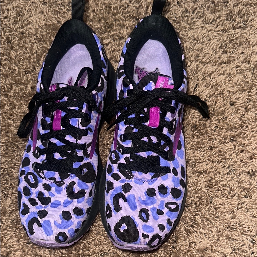 Brooks revel 5.0 Women's Purple Leopard Running Walking Athletic Shoes - Picture 2 of 6